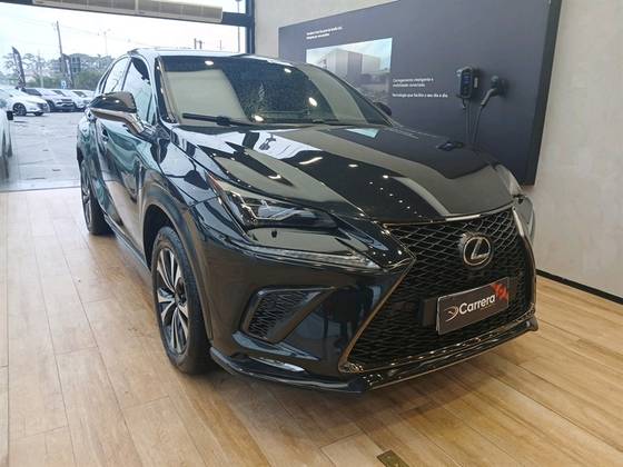 LEXUS NX 300 2.0 16V VVT-i TURBO GASOLINA F-SPORT 6A/T AWD LEXUS NX 300 2.0 16V VVT-i TURBO GASOLINA F-SPORT 6A/T AWD